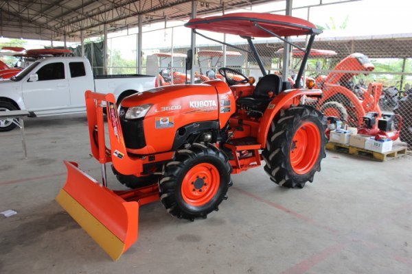 ต้อนรับสงกรานต์ KUBOTA MAX รถสวย ดาวน์ถูกๆ มีประกัน ชั่วโมงน้อย...