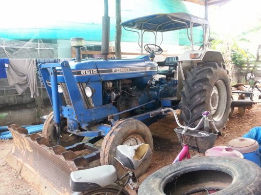ขายรถไถ FORD 6600 สภาพพร้อมใช้งาน อุปกรณ์ดันหน้า ผานหลัง เครื่องดี ใช้งานได้ทุกระบบ สนใจโทร 090-8588220คุณนะ 093-3258446คุณบิว ID:narong498 หรือ www.t...