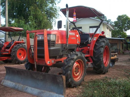 ขายรถไถ KUBOTA L4508 สภาพ 90% ใบมีดดันหน้า พร้อมผานพรวน 6...
