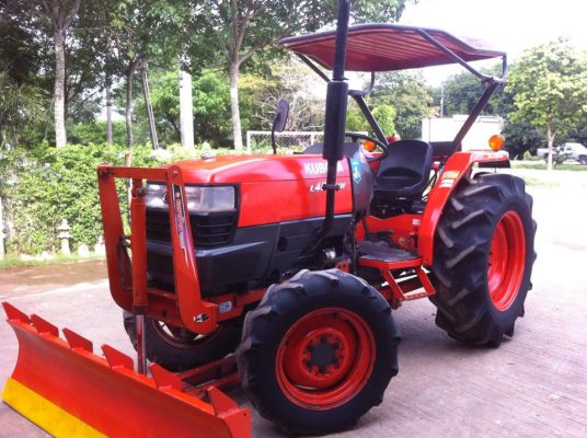 ขายรถไถKubota L4508DI (4WD) พร้อมใบมีดหน้าและผานพรวนช้าง รถพร้อมใช้งาน...