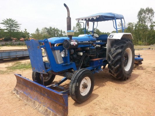 ขายรถไถ FORD 6610 เครื่องT6 อุปกรณ์ดันหน้า-ผานหลัง สภาพสวยพร้อมใช้งาน เอกสารพร้อมโอน สนใจโทร 090-8588220คุณนะ 093-3258446คุณบิว ID:narong498 หรือเข้าด...