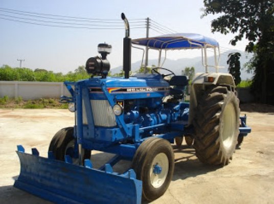 รับซื้อรถไถ รถเกี่ยวข้าว ทุกรุ่นปี ทุกยี่ห้อ ทั่วประเทศ ให้ราคาดี ...