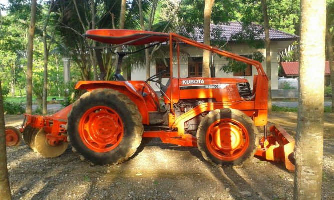 ขายKOBOTA M5000...