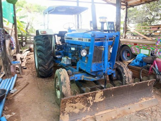 ขายรถไถ FORD 6600 เครื่องดีสภาพพร้อมใช้งาน อุปกรณ์ดันหน้า-ผานหลัง สนใจโทร 090-8588220คุณนะ 093-3258446คุณบิว ID:narong498 หรือเข้าดูสินค้าอื่นๆได้ที่ ...