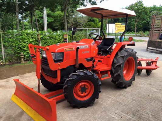 ขายรถไถKubota L3408 (4WD) พร้อมใบมีดหน้าและผานพรวน รถพร้อมใช้งาน...