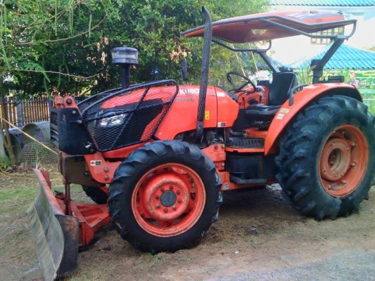 ขายรถไถ KUBOTA M7040 อุปกรณ์ดันหน้า-ผานหลัง สภาพสวยพร้อมใช้งาน เอกสารพร้อมโอน สนใจโทร 090-8588220คุณนะ 093-3258446คุณบิว ID:narong498 หรือเข้าดูสินค้า...