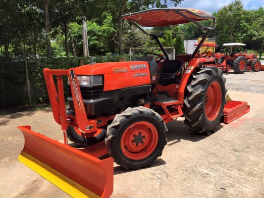 ขายรถไถKubota L4508DI (4WD) พร้อมใบมีดหน้าและเครื่องตัดหญ้าLCSใหม่1.4ม.รถพร้อมใช้งาน...