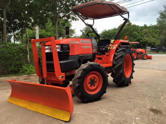 ขายรถไถKubota L3408DI (4WD) พร้อมใบมีดหน้าและผานพรวนช้าง รถพร้อมใช้งาน...