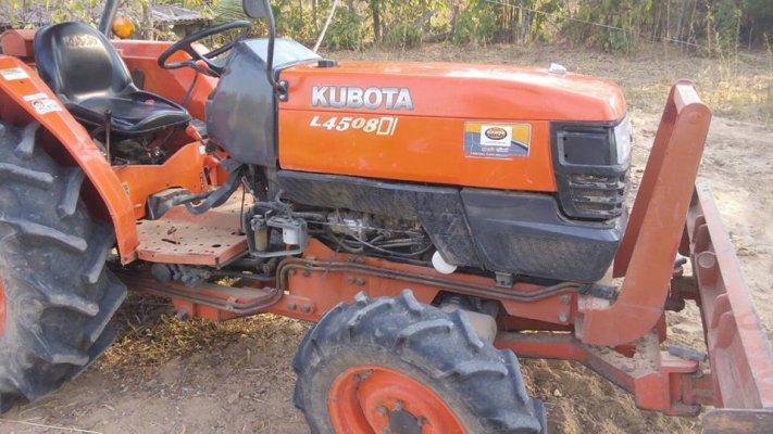 ขายรถไถ KUBOTA L4508DI ใช้งานน้อย อุปกรณ์ครบ ดันหน้า ผานหลัง เอกสารพร้อมโอน สนใจโทร 090-8588220คุณนะ 093-3258446คุณบิว หรือเข้าดูสินค้าอื่นๆได้ที่ www...