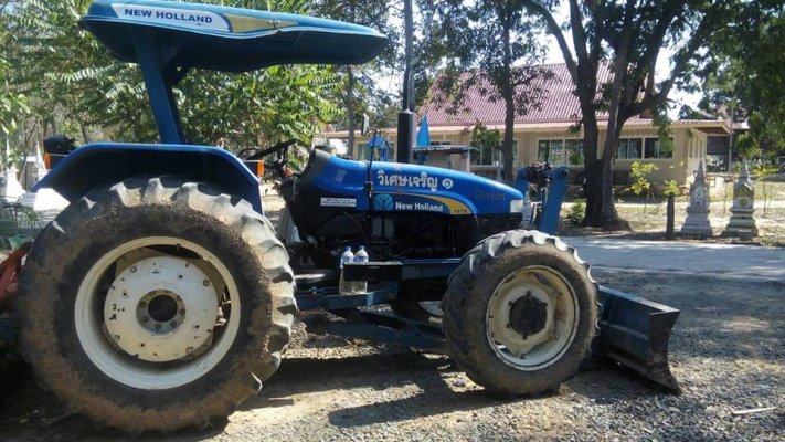 ขายรถไถ2เพลา NEWHOLLAND T75 อุปกรณ์ ดันหน้า ผานหลัง สภาพสวยพร้อมใช้งาน เอกสารพร้อมโอน สนใจโทร 090-8588220คุณนะ 093-3258446คุณบิว หรือเข้าดูสินค้าอื่นๆ...