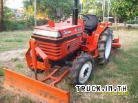 ขายรถไถเล็กคูโบต้า(KUBOTA) รุ่น L1-255  4WD(2 เพลา) 3 สูบ D1462 TV ขนาด 30 แรงม้า พร้อมอุปกรณ์ ผานดันดินหน้าและผาน 5X22 ของLCS  เครื่องแน่นมาก แห้ง  ป...