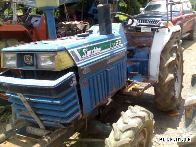 ขายรถไถ  KUBOTA  L1-22   4  WD  2เพลา  เครื่องไดเร็ค  พร้อมใช้...