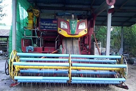 ขาย รถเกี่ยวข้าว เดี่ยวทรนง (ไทยเส็งยนต์) ใช้งาน3ปี เครื่อง HINO 320 TURBO ...