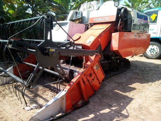 ขายรถเกี่ยวข้าว KUBOTA DC60 สภาพสวยพร้อมใช้งาน เครื่องดี ช่วงล่างแน่น ทำงานเร็ว สนใจโทร 090-8588220คุณนะ 093-3258446คุณบิวตี้ ID:narong498 หรือ www.tr...