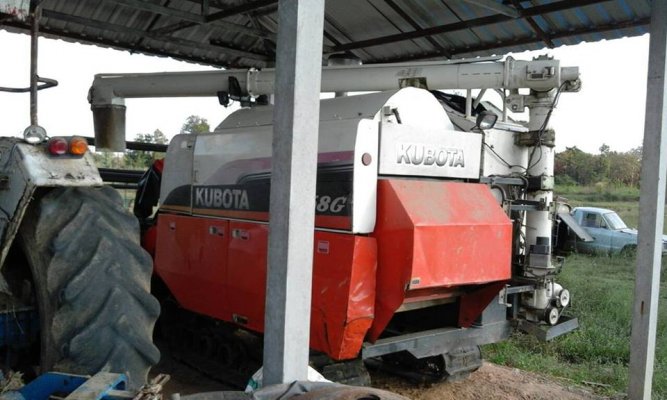 ขายรถเกี่ยวข้าว KUBOTA DC68G ใช้งานน้อย 1959ชม. สภาพพร้อมใช้งาน เอกสารพร้อมโอน สนใจโทร 090-8588220คุณนะ 093-3258446คุณบิว หรือเข้าดูสินค้าอื่นๆได้ที่ ...