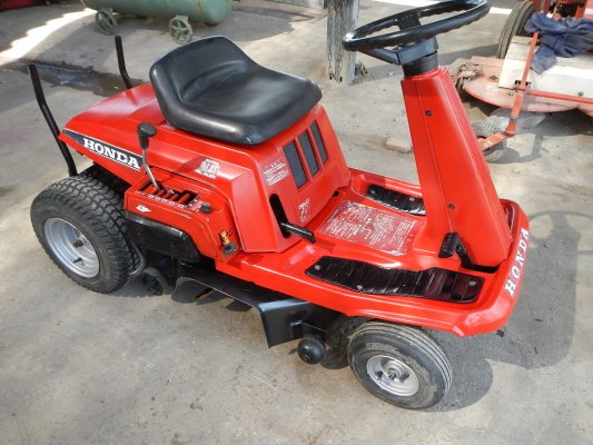 ขายรถตัดหญ้าHONDA HT-R 3009 พร้อมใช้งาน...