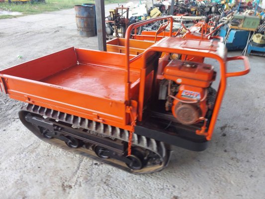 รถบรรทุกตีนตะขาบ นั่งขับ นน.บรรทุก 500kg. ดัมพ์ได้ ใช้งานเกษตร ก่อสร้างได้ 28,000 บาท โทร : 094-7899445...