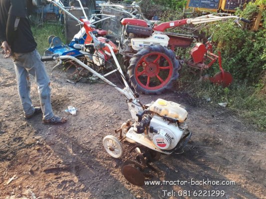ขายตามสภาพถูกๆ ครับ เครื่องพรวนดินเ เบนซิน เก่าญี่ปุ่น ยี่ห้อ Honda ไม่มีเวลาตรวจเช็คครับ ราคา 5,500 บาท...
