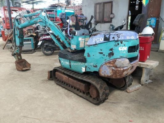 รถขุดเล็ก KOMATSU รุ่น PC03-2Fหมุนตัวรถได้ 360 องศา รหัสสินค้า 81004953 โทร  087-677-3704 Line ID:nihonmono  ...