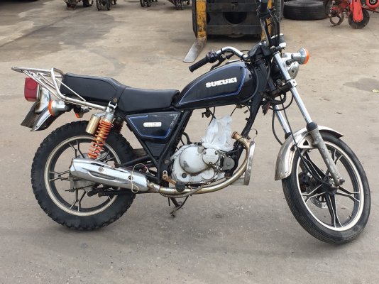 มอเตอร์ไซค์ SUZUKI รุ่น GN125 ทะเบียนเวียดนาม...