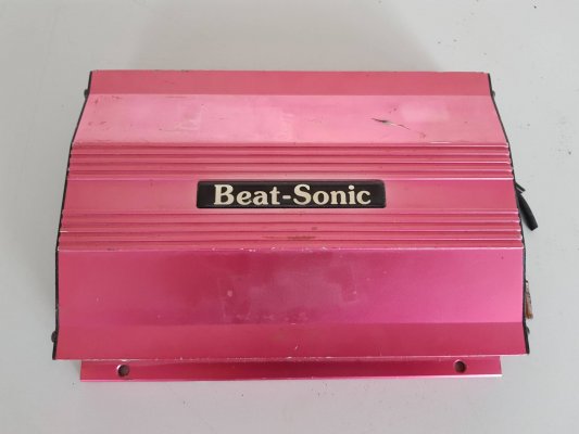 POWER AMPLIFIER ยี่ห้อ BEAT- SONIC รุ่น 301CB...