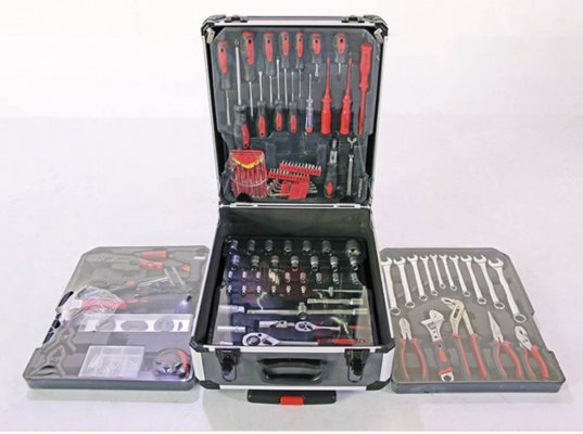 ขายกล่องเครื่องมือช่าง 186ชิ้น ในกระเป๋าลากอลูมิเนียม...