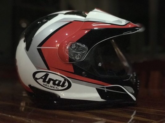 ขายArai รุ่น Tour Cross X3 ไซส์ XL61-62cm....