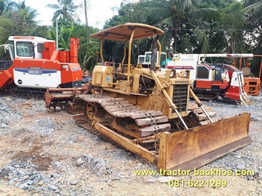 ขาย รถดันดิน BULLDOZER แทรกเตอร์ มีโรตารี่ ปั่น พรวนได้ MITSUBISHI FA50 เครื่องยนต์ดีเซล 4 สูบ เก่าญี่ปุ่น พร้อมใช้งาน...