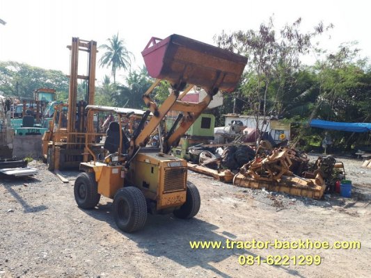 ขาย รถตักล้อยาง KUBOTA RW25 ขับเคลื่อน 4 ล้อ เครื่องดีเซล 4 สูบ พร้อมใช้งาน เก่าญี่ปุ่น สภาพสวย...