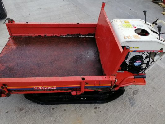 ขายรถบรรทุกตีนตะขาบ yanmarCG3 GA160 นำเข้า...
