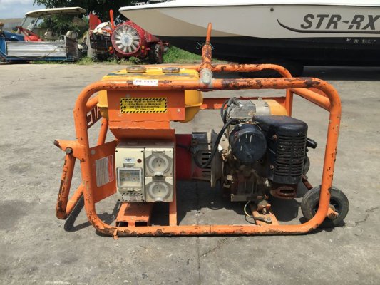 เครื่องปั่นไฟ ROBIN รุ่น EY40D ได 5.5kVA เครื่องดีมาก ติดง่าย เดินนิ่ม ญี่ปุ่นแท้ อะไหล่มี ไดปั่นไฟ คุณภาพดี จาก Italy ดีชัวร์ ไฟออกเต็ม สเปคสูง ปั่นไ...