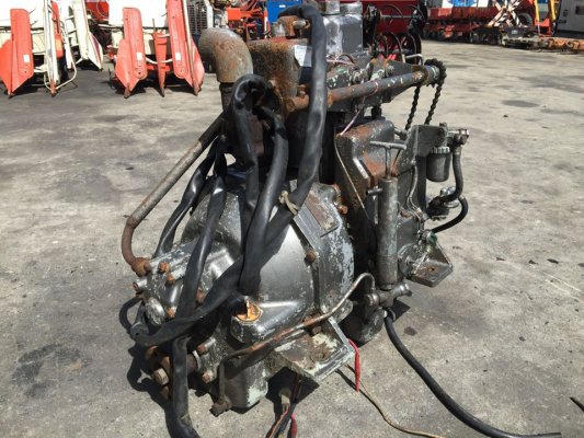 ขายเครื่องยนต์เรือดีเซล YANMAR 5hp. เกียร์น้ำมัน ต่อชนใบพัด ใช้ดี ใช้ทน ประหยัดน้ำมัน เดินเบาๆ  สภาพสวยเดิม มือ2ญี่ปุ่น...