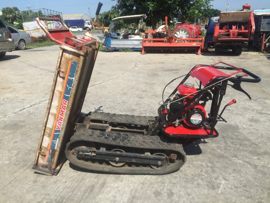 รถบรรทุกตีนตะขาบ Yanmar ดัมพ์ได้...