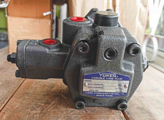 ปั๊มไฮดรอลิคใบพัด แบบปรับค่าได้ (variable vane pump) ยี่ห้อ YUKEN รุ่น SVPF-20-35-20...