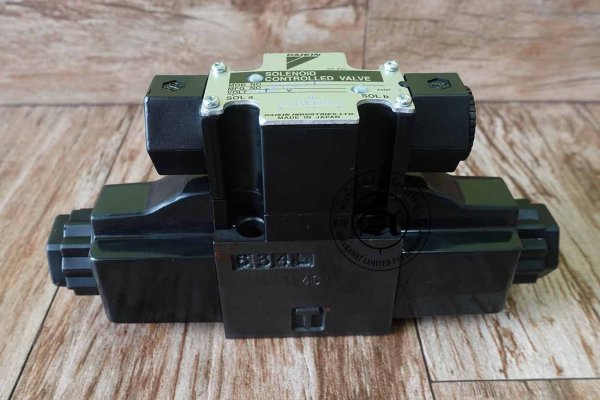 โซลินอยด์วาล์ว KSO-G02-4CB-30 **ราคากรุณาติดต่อเซลล์**...