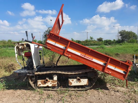รถบรรทุกตีนตะขาบ YANMAR CG5 เบนซิน นั่งขับ ยกดัมพ์ได้ นน.บรรทุก 500กก. ช่วงล่างใหญ่ สภาพสวยเดิม มือสองจากญี่ปุ่น ราคา 28,000บาท โทร : 094-7899445...