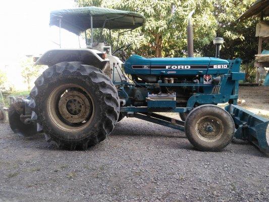 ขายรถไถ FORD 350,000 บาท
