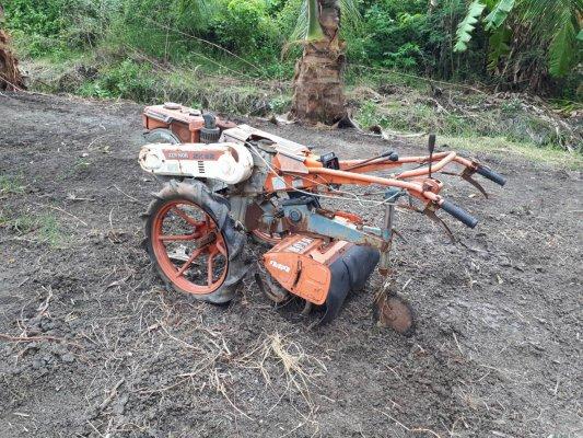 ขาย รถไถนา เครื่องพรวนดิน ล้อโย่ง KUBOTA เดินตาม 6 แรง 6 เกียร์ เก่าญี่ปุ่น พร้อมใช้งาน