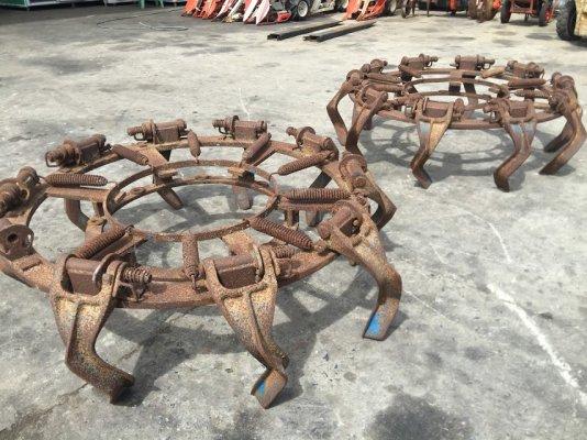 ขายล้อรถไถกันจม สำหรับรถไถใหญ่ นั่งขับ เช่น FORD ISEKI NEW-HOLLAND เส้นผ่าศูนย์กลางกระทะล้อ 111ซม.