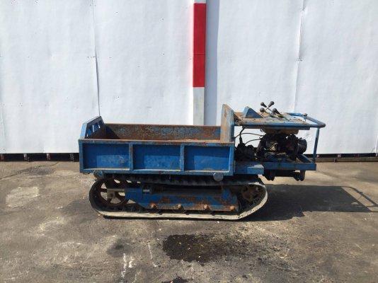 รถบรรทุกตีนตะขาบ ใหญ่ นน.บรรทุก 750กก.  รุ่น ST750 ยี่ห้อ Iseki โครงสร้างแข็งแรง     คันเล็ก เรียว คล่องตัว เข้าร่องหรือพื้นที่แคบ     ใช้ดีในการเกษตร