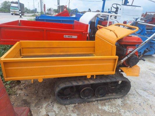รถบรรทุกดัมพ์ ตะขาบ 300kg. สภาพสวย  ดูสินค้าได้ที่ จ.อยุธยา  ราคา  18,000บาท โทร : 081-4852483