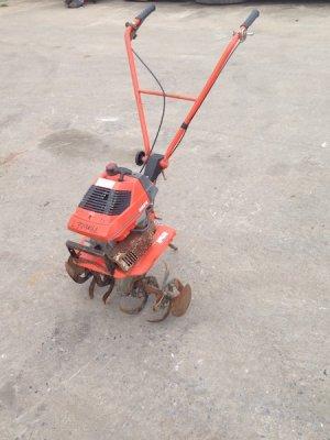 พรวนดิน KUBOTA รุ่น MIDY เครื่องยนต์เบนซิน 4จังหวะ 3แรงม้า. มือสองญี่ปุ่นแท้100% ทนทาน ไม่พังง่าย สภาพสวย สมบูรณ์ ใช้งานมาน้อย 