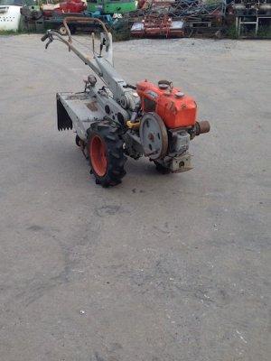 รถไถ น้ำมันก๊าด KUBOTA 6 แรง มือสองญี่ปุ่น เครื่องดีเกียร์ดี ช่วงล่างดี ยางสภาพสวย พร้อมใช้งาน มือสองจากญี่ปุ่น พร้อมมูเล่คล้องสายพานในตัว สามารถต่อพ่