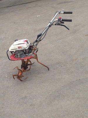 พรวนดิน HONDA รุ่น F200 เครื่องยนต์เบนซิน 4จังหวะ 3แรงม้า. มือสองญี่ปุ่นแท้100% ทนทาน ไม่พังง่าย สภาพสวย 