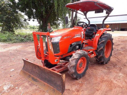 รถแทรกเตอร์ KUBOTA L3608SP +อุปกรณ์ใบมีดหน้า+ผาน(สามารถเลือกอุปกรณ์ต่อพวงได้)