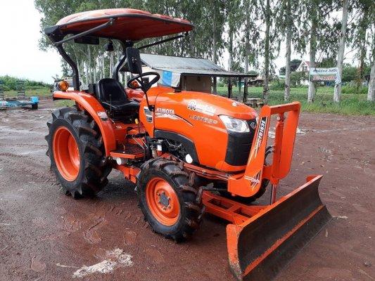 รถแทรกเตอร์ KUBOTA L3608SP +อุปกรณ์ใบมีดหน้า+ผาน(สามารถเลือกอุปกรณ์ต่อพวงได้)