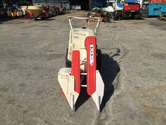 รถเกี่ยวเดินตามแถวเดียว YANMAR รุ่น YB302