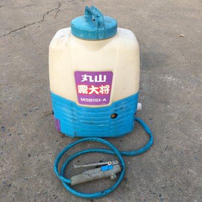 ถังพ่นปุ๋ยน้ำ ระบบแบตเตอรี่ ปั๊มไฟฟ้า 12V. พร้อมแบตในตัว