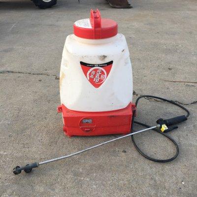 เครื่องพ่นปุ๋ยแบตเตอรี่ BATTERY SPRAYER  15ลิตร พร้อมแบตเตอรี่ในตัว ปั๊มไฟฟ้า
