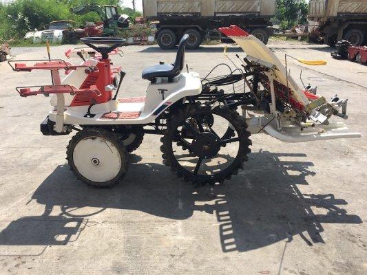 รถดำนา YANMAR รุ่น Pe-4 คันเล็ก รุ่นใหม่ eco  ดำเร็ว10ไร่ ต่อวัน เทียบเท่าแรงงาน 20คน ลดต้นทุนการดำนาจาก 6,000บาท